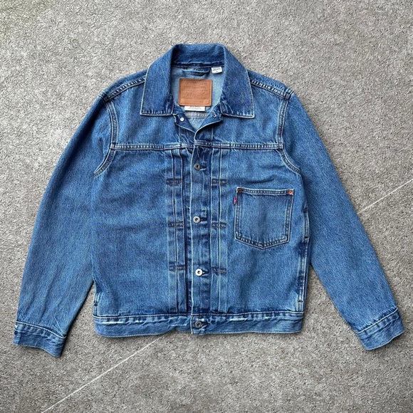 Levi's Premium Type 1 Denim Jacket - Size M - Picture 1 of 4
